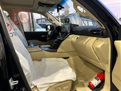 تۆیۆتا لاند کروزەر